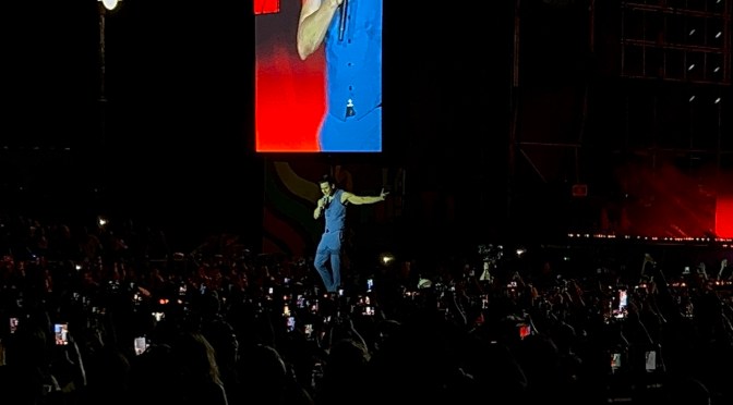 Carlos Rivera le canta al amor en el Puerto de Veracruz