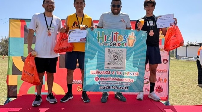 Hielitos de los Chidos: emprendimiento familiar que refresca Xalapa