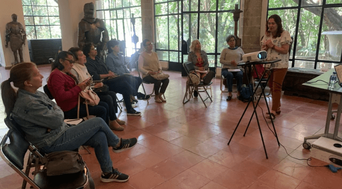 ¡Es HOY! Café Tarot invita a vivir “Un viaje a través de los sentidos”☕️