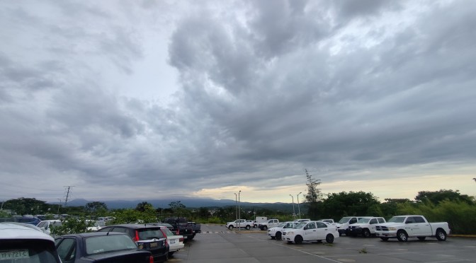 Persisten lluvias intensas en Veracruz; vigilan ríos por posibles incrementos de nivel