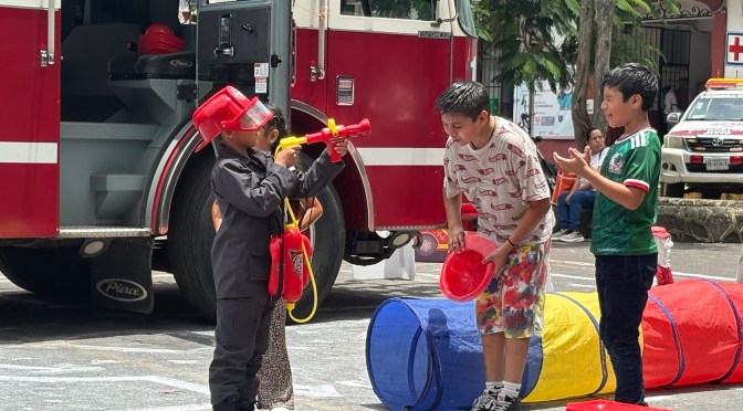 La prevención también se aprende jugando: realizan Feria Infantil de Protección Civil en Teocelo