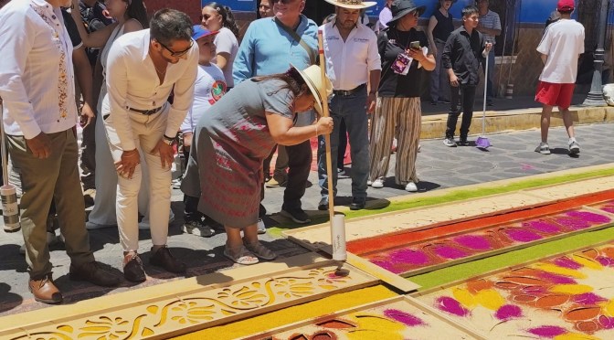 Xico preserva sus tradiciones con tapetes de aserrín y turismo cultural: Xóchitl Molina